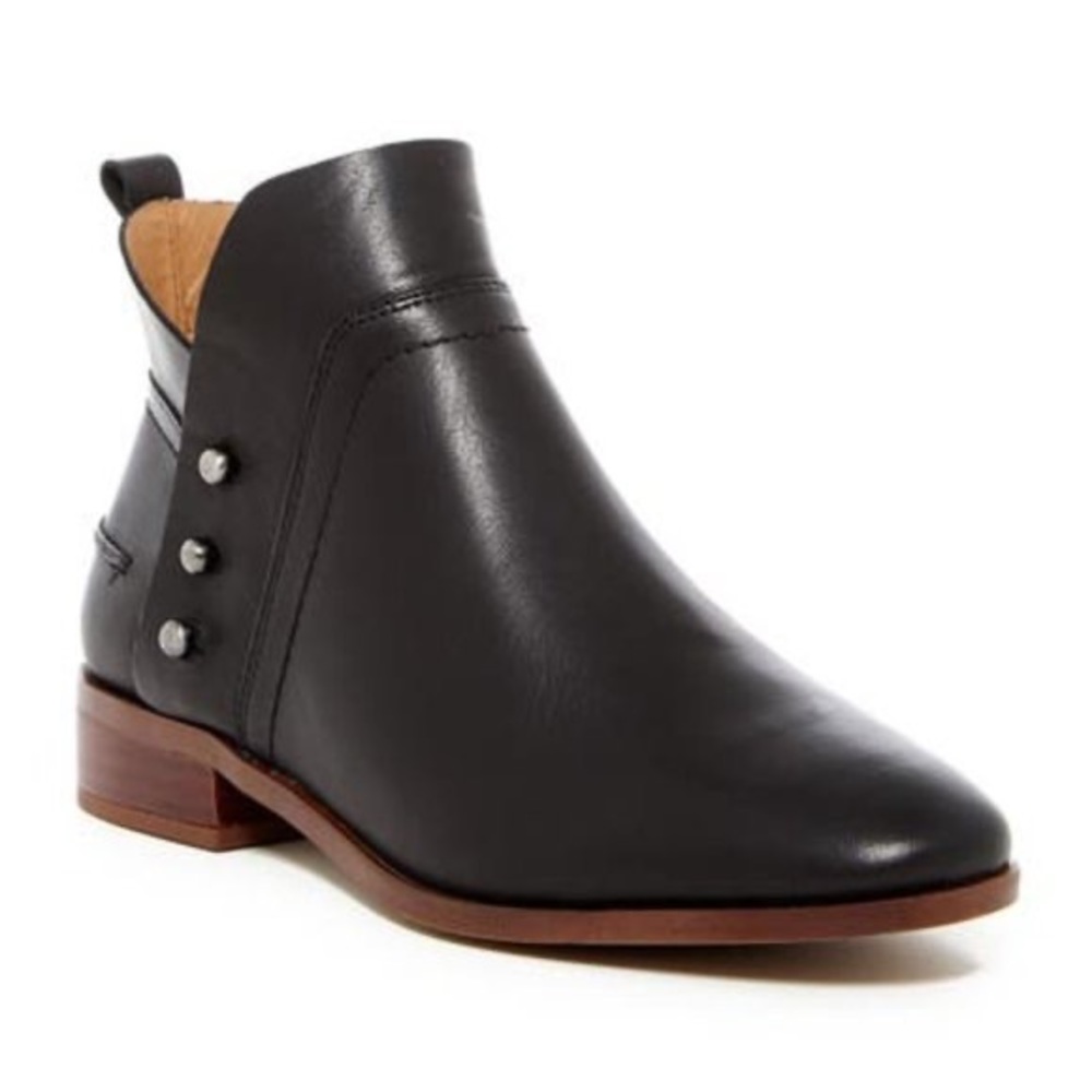 Franco Sarto leather flat ankle boots with silver detail Size 8